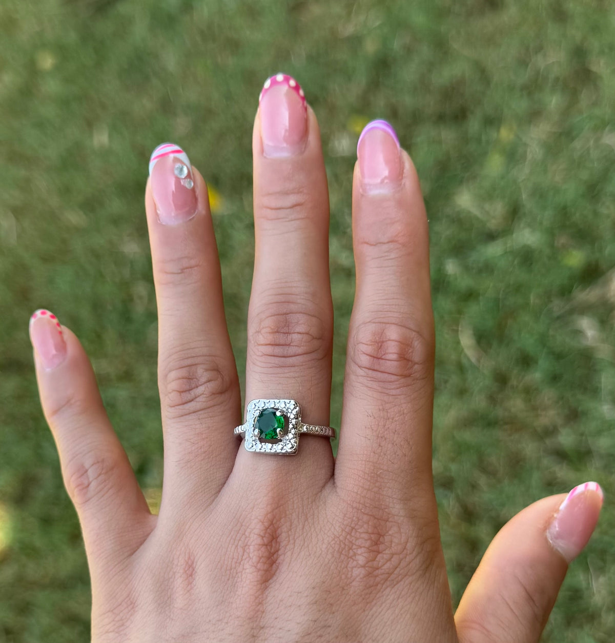 Anillo de esmeralda